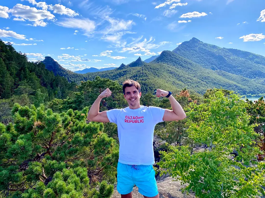 Eduard flexing on a mountain in Burabay, Kazakhstan